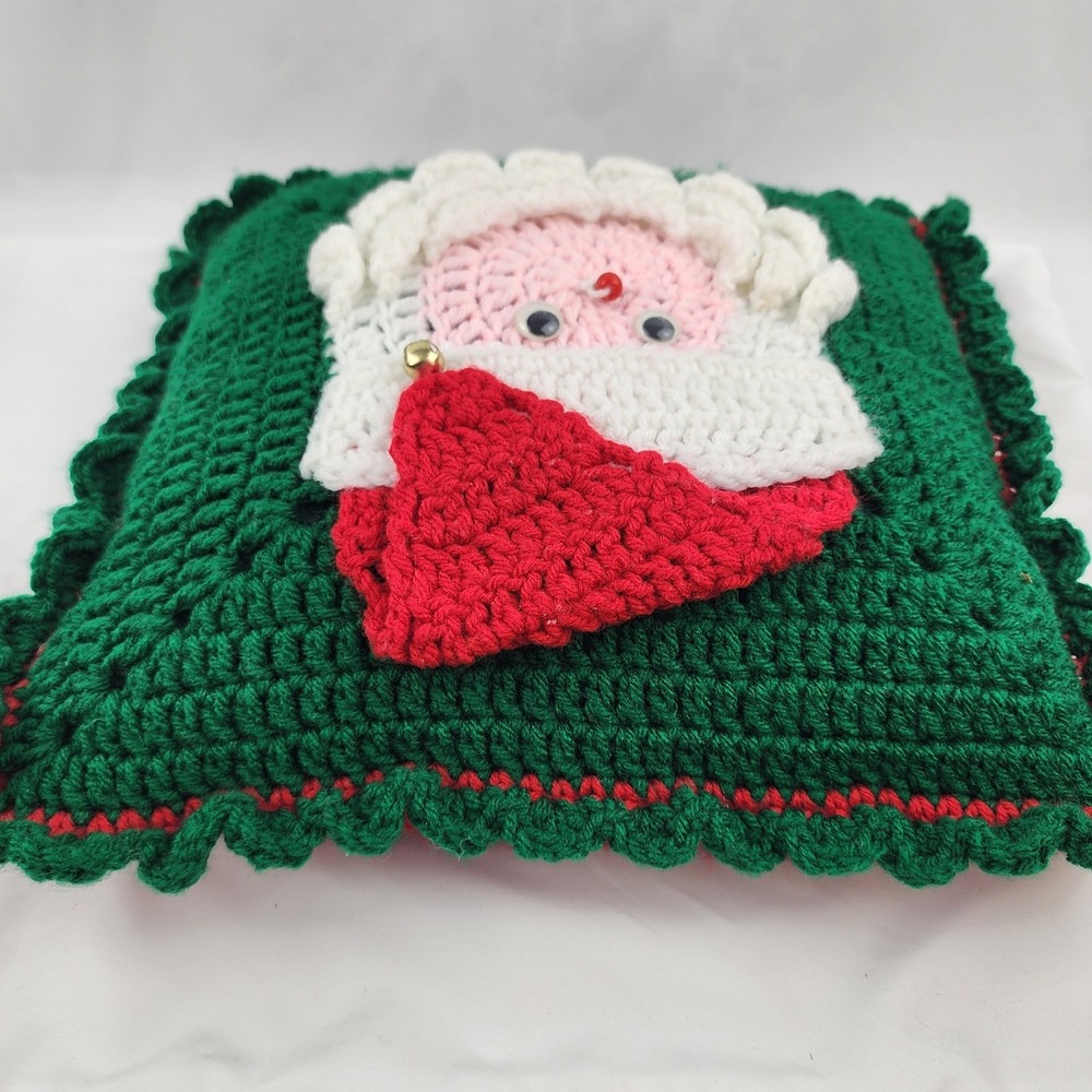 Crochet Santa Pillow 14"x13" Christmas Holiday Gift Jingle Bell Red Green - Picture 3 of 6